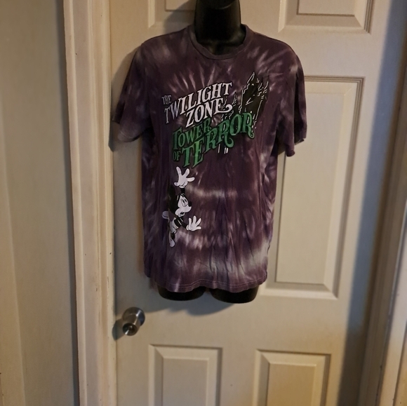 Disney Mickey T-shirt XL 5/$25 - Picture 1 of 4